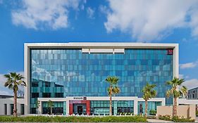 Radisson Red Dubai Silicon Oasis